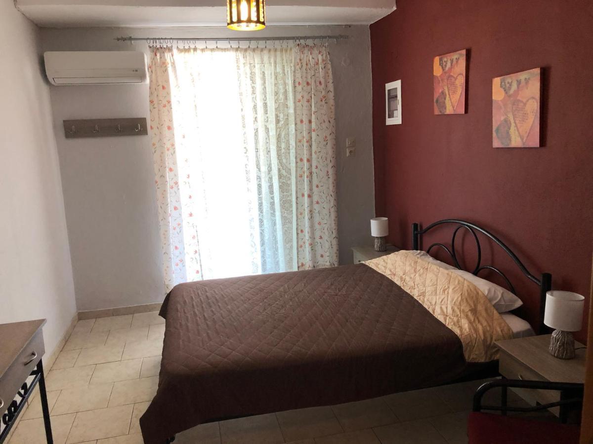Eudokia Rooms Sarti Bagian luar foto