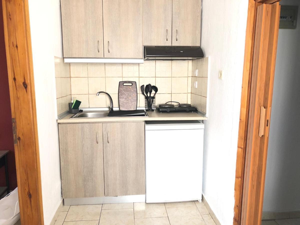 Eudokia Rooms Sarti Bagian luar foto