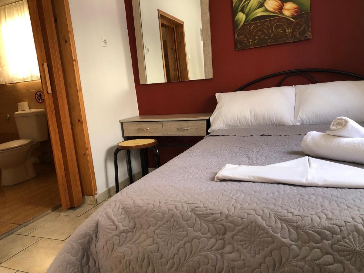 Eudokia Rooms Sarti Bagian luar foto