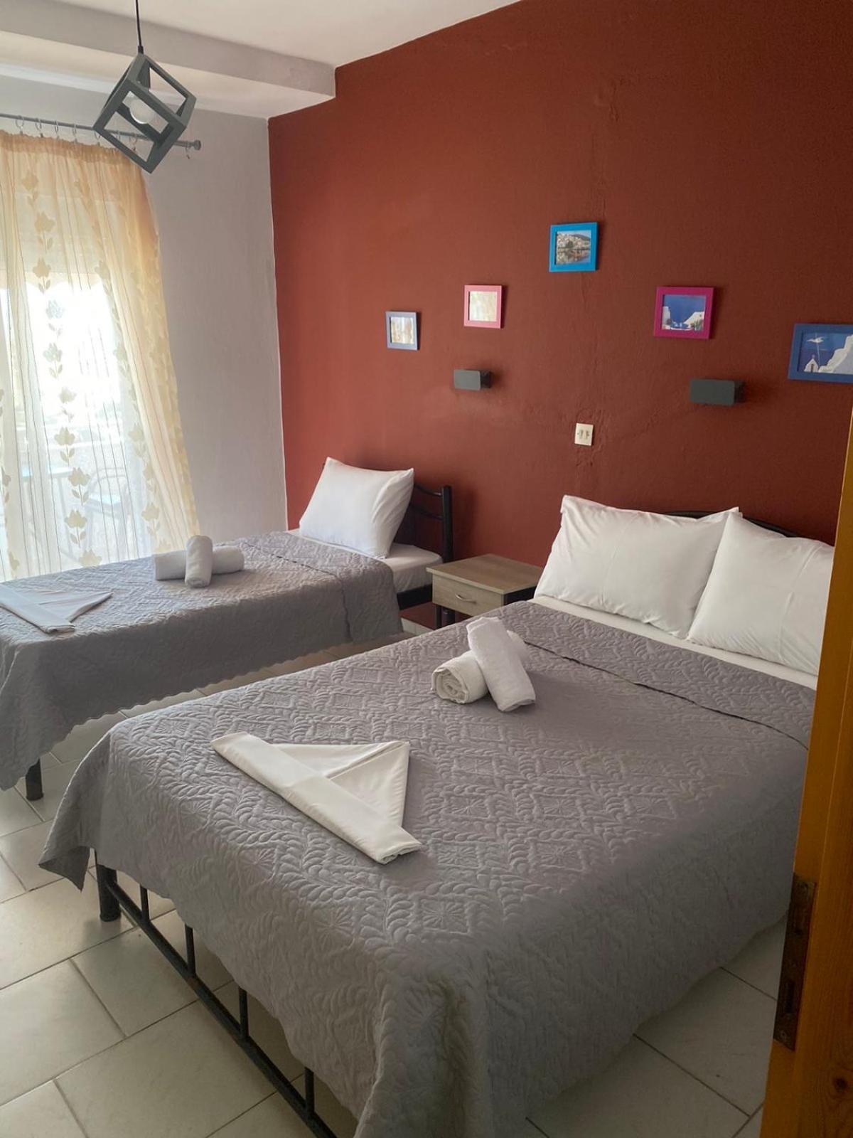 Eudokia Rooms Sarti Bagian luar foto