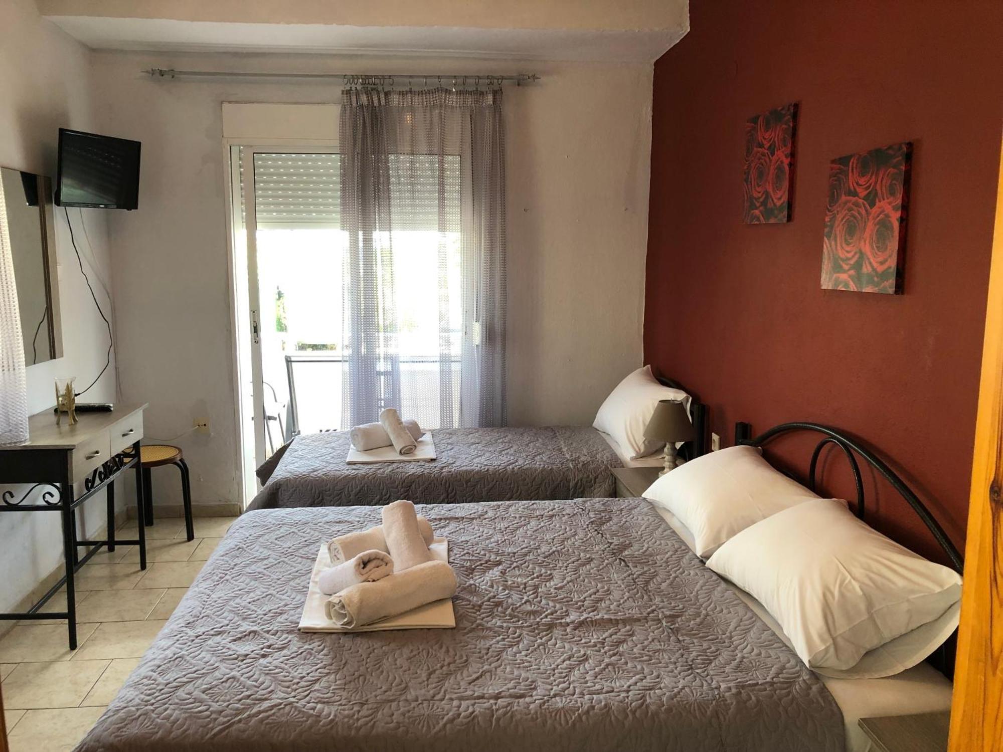 Eudokia Rooms Sarti Bagian luar foto