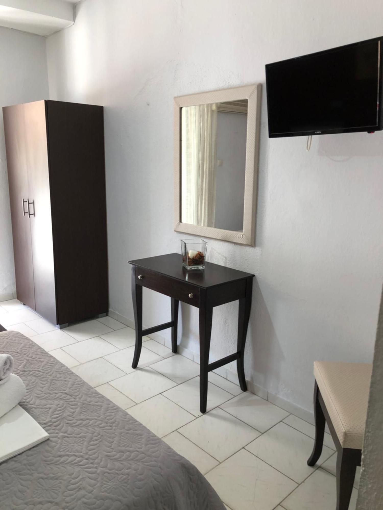 Eudokia Rooms Sarti Bagian luar foto