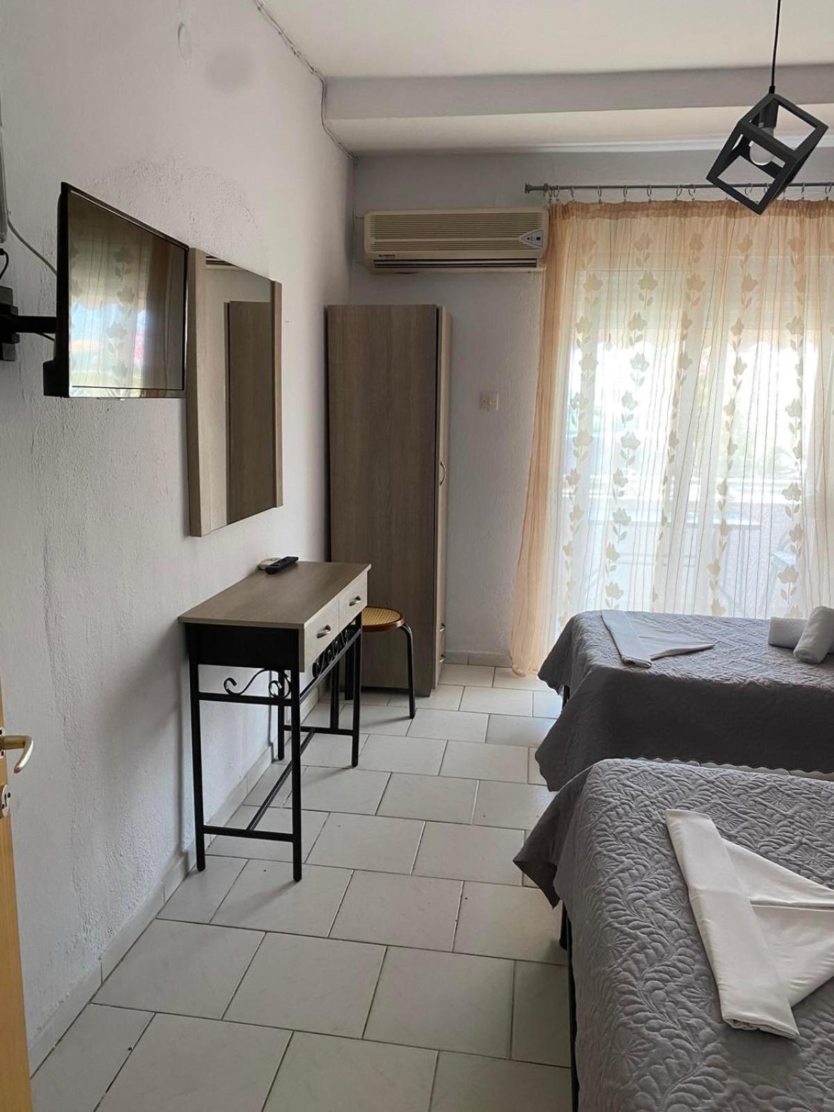 Eudokia Rooms Sarti Bagian luar foto