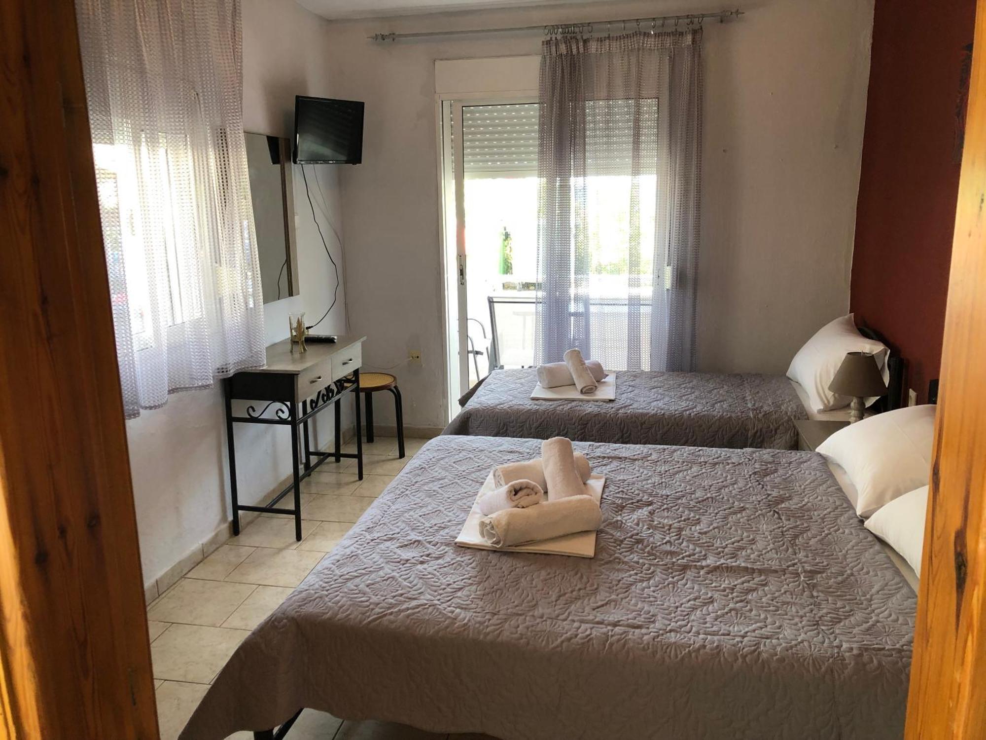 Eudokia Rooms Sarti Bagian luar foto
